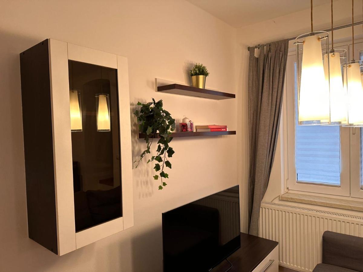 Apartman Lila Apartment Zagreb Ngoại thất bức ảnh